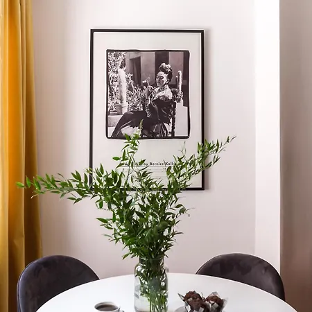 House Centrum شقة بوزنان